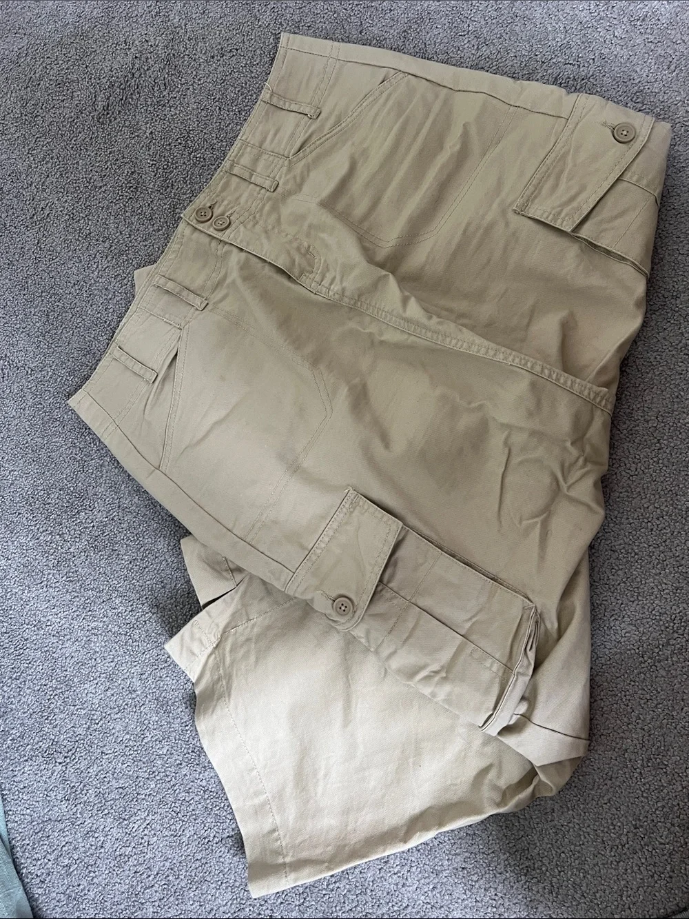 Brandy Melville Cargo MIDI Skirt